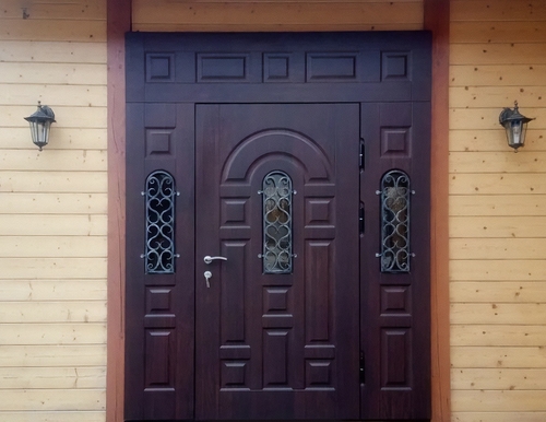 Входная парадная группа