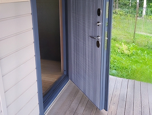 Как выбрать входную дверь с терморазрывом