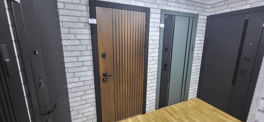 Какие двери в квартиру выбрать и на что обратить внимание